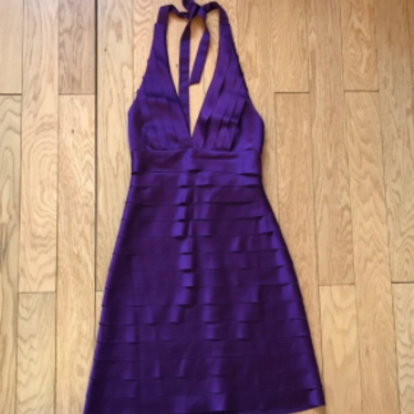 Halter dress with satin finish - Picture 1 of 3